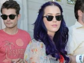 katy-perry-purple-hair.jpg katy-perry-purple-hair.jpg