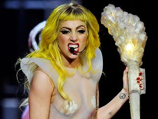 lady-gaga_320.jpg lady-gaga_320.jpg