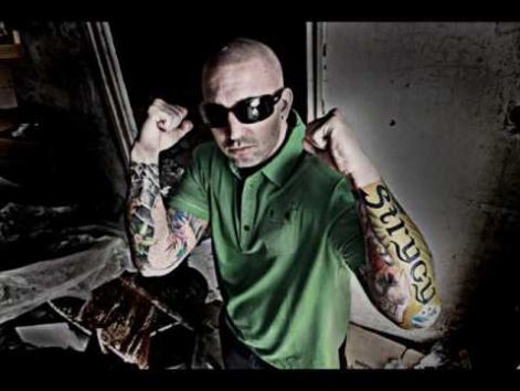 mrbusta.jpg mrbusta.jpg