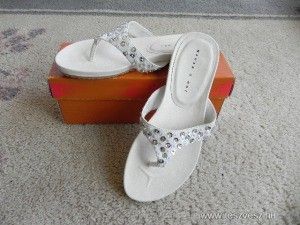 tanga-papucs.jpg tanga-papucs.jpg